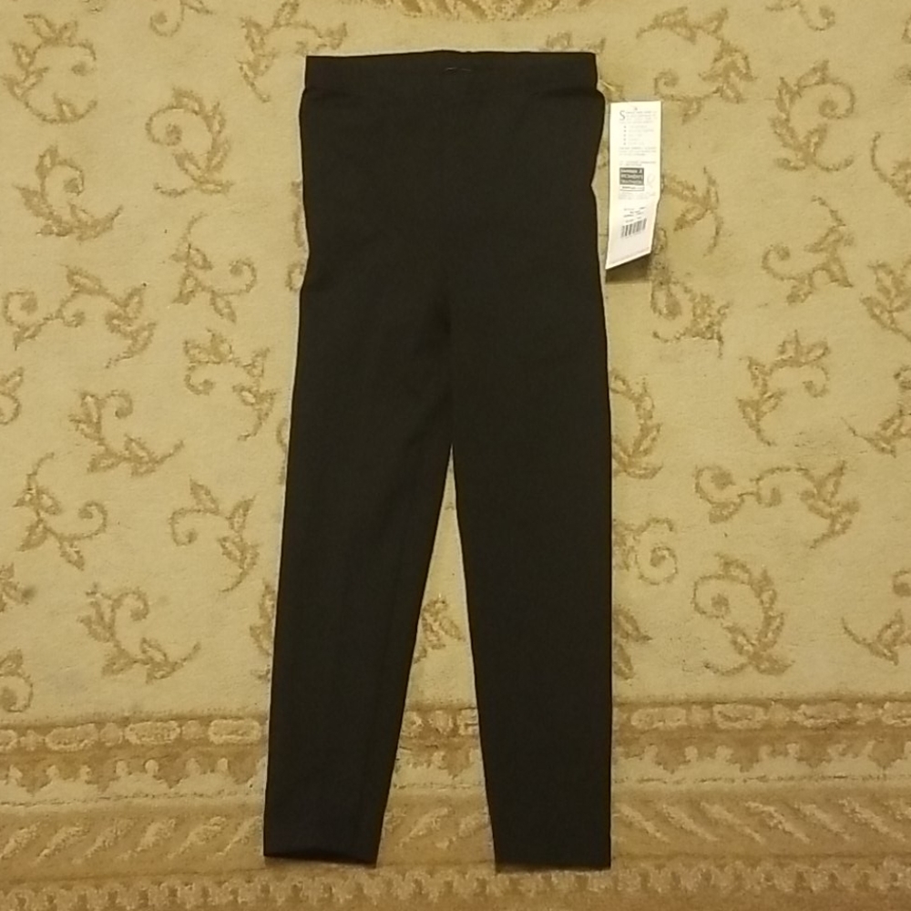 Danskin Capri Pant